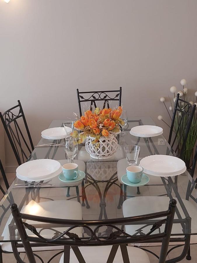 Villa Seaview With Pool - Apartment Yellow تروغير المظهر الخارجي الصورة