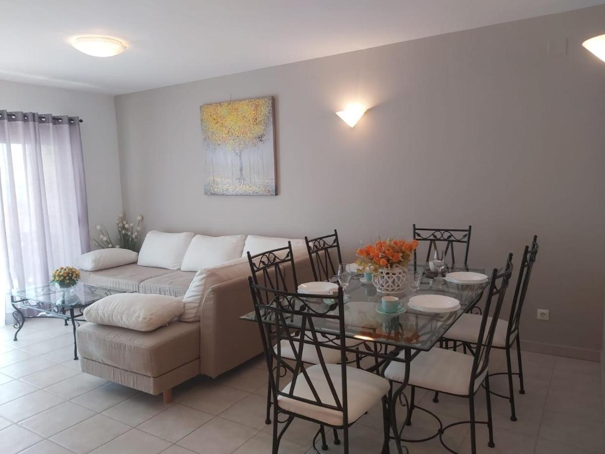 Villa Seaview With Pool - Apartment Yellow تروغير المظهر الخارجي الصورة