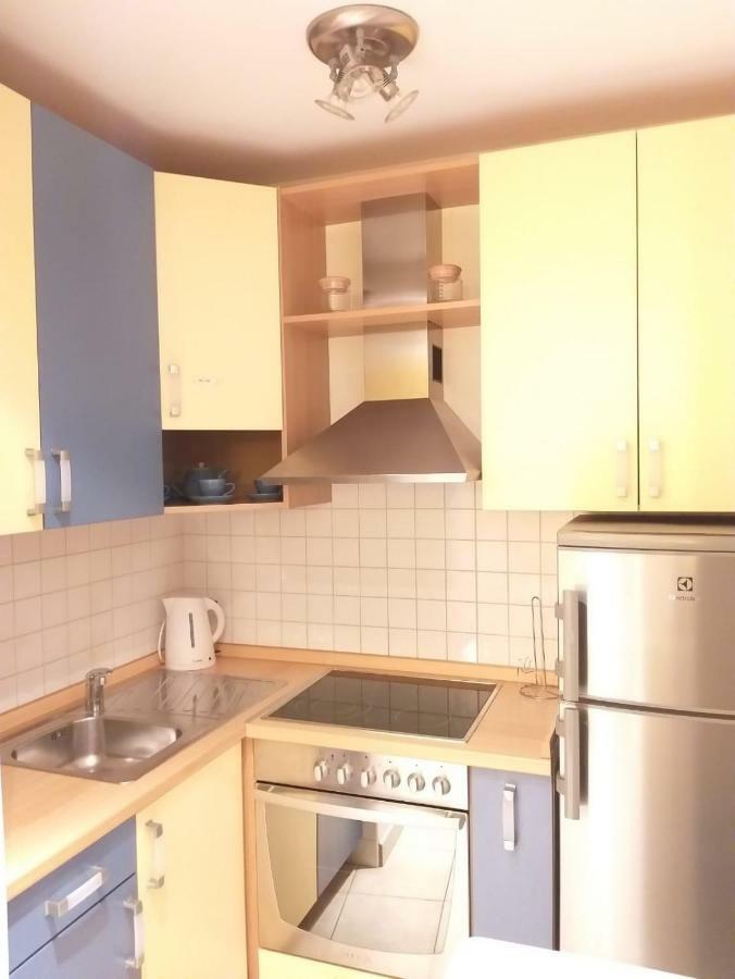 Villa Seaview With Pool - Apartment Yellow تروغير المظهر الخارجي الصورة